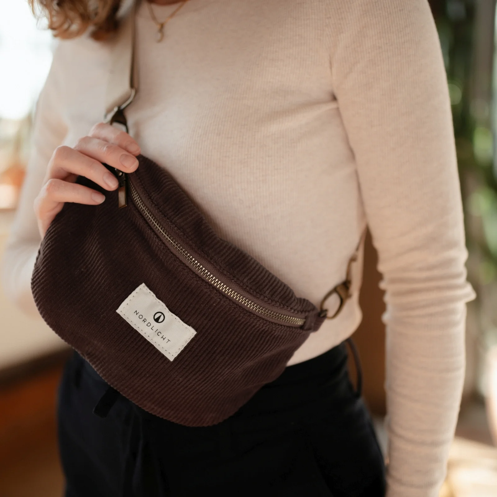 Bauchtasche Tomma Cord - Image 7