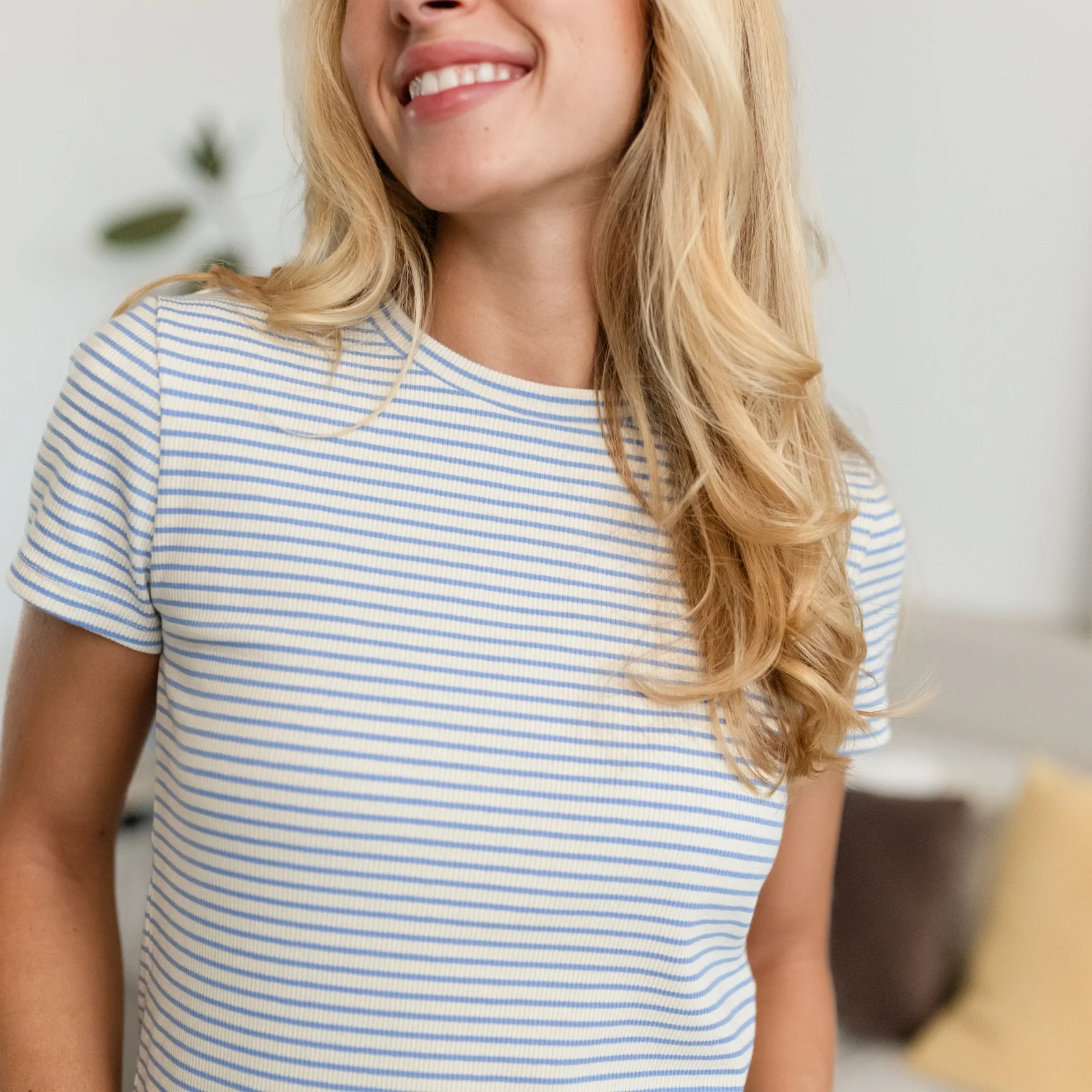 Gestreiftes Ripp T-Shirt Elvie - Image 13