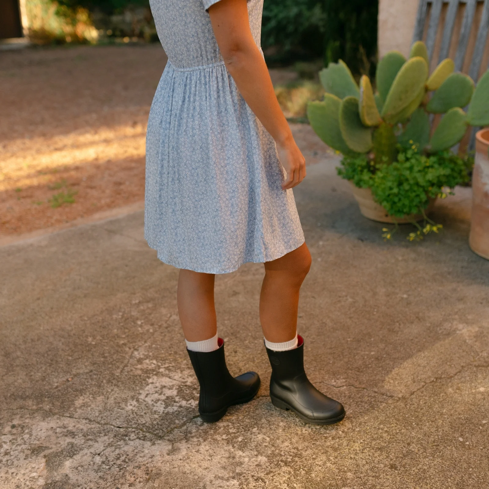 Mini Kleid Svante mit Blumenmuster - Image 13