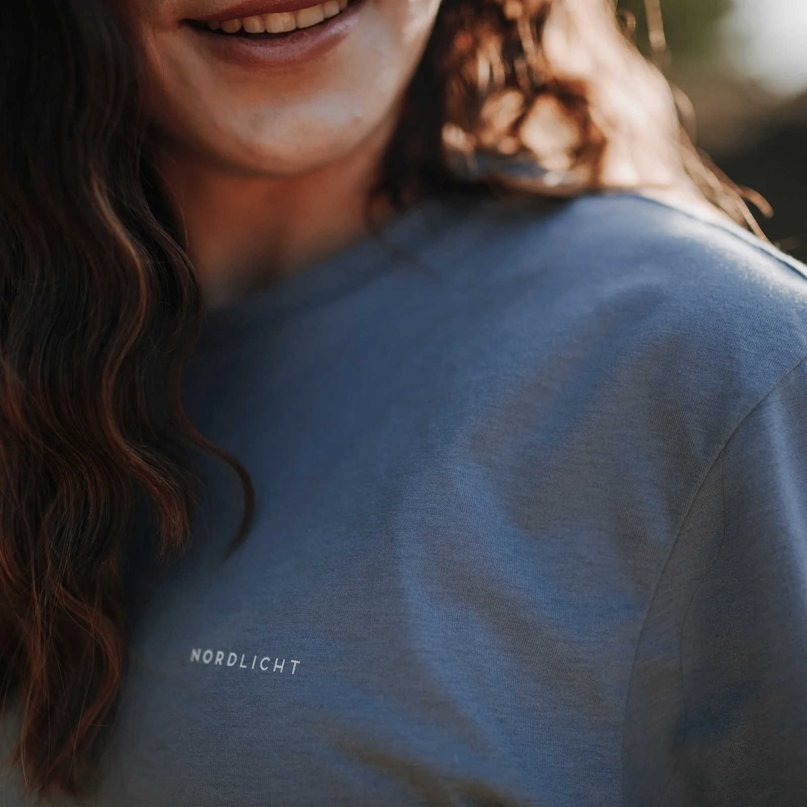 Unisex T-Shirt Talvi - Image 6